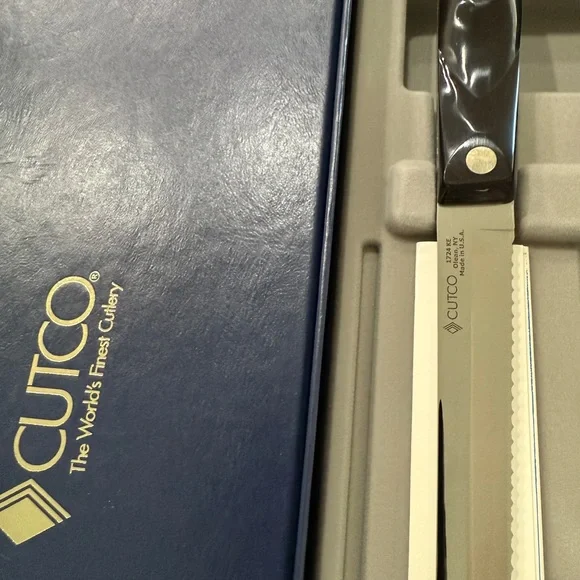 Cutco cake cutting set NEW- Blue Box 1824 | 1724 & 1755 - Picture 5 of 6